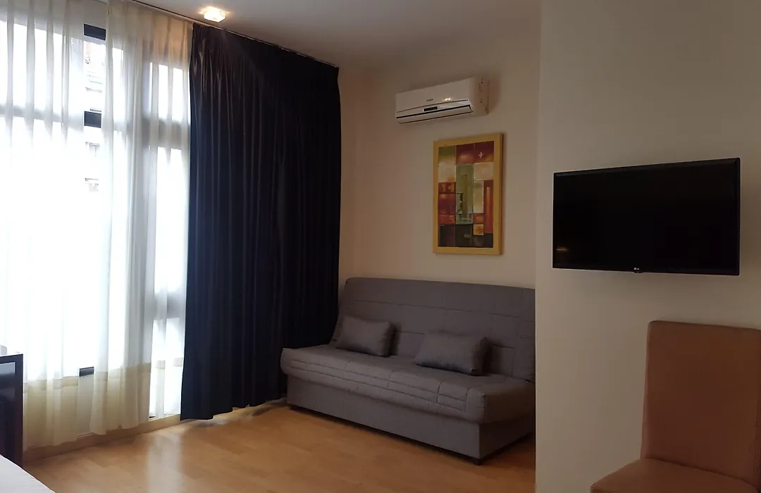 Hotel Arcea Villaviciosa-1